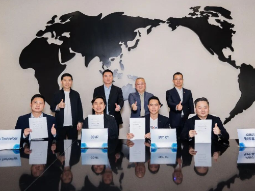 智元机器人携蓝思科技深化海外布局